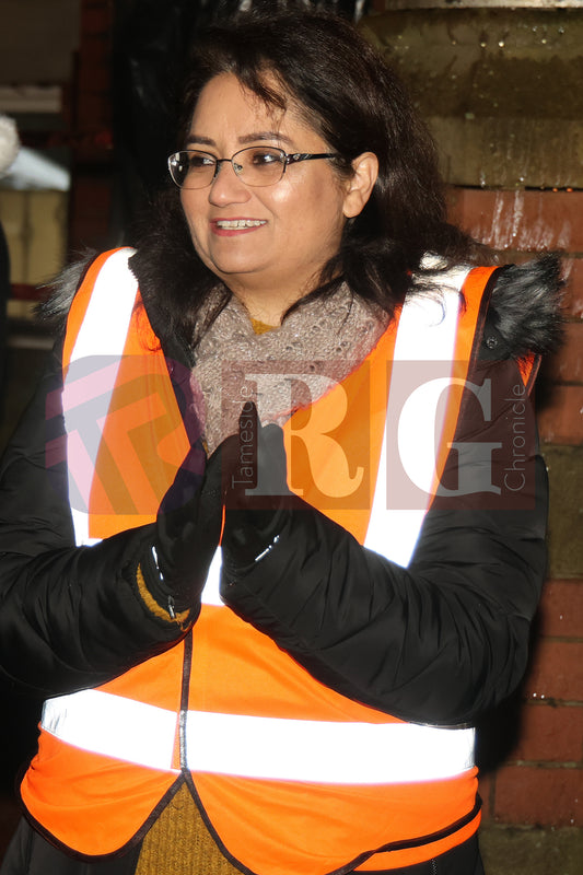 DUKINFIELD LIGHTS SWITCH ON (32).JPG