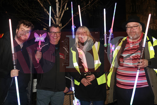 GLOSSOP LIGHTS SWITCH ON 2024 (9).JPG