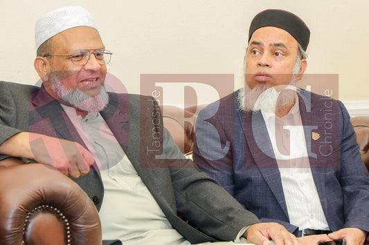 TAMESIDES MBE HARRY CATHERALL ABDUL MOSSOBIR (14).JPG