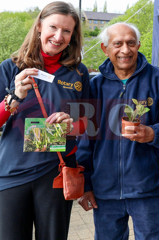 PLANT & SWAP EVENT TESCO STALYBRIDGE 2025 (57).JPG