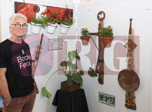 ART EXHIBITION VICTORIA HALL GLOSSOP 2025 (3).JPG