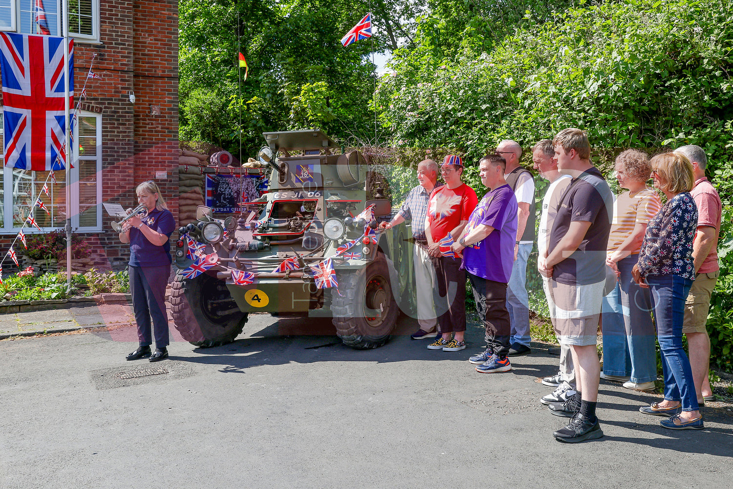 RAY VE DAY 2025 DROYLSDEN  (49).JPG