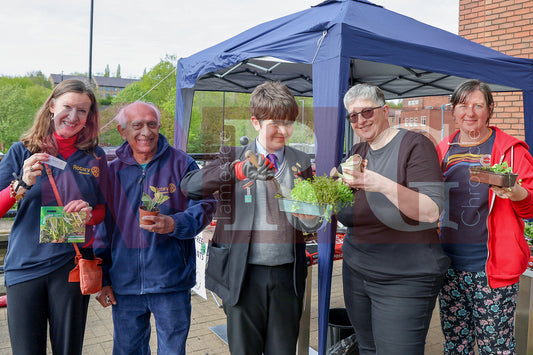 PLANT & SWAP EVENT TESCO STALYBRIDGE 2025 (55).JPG