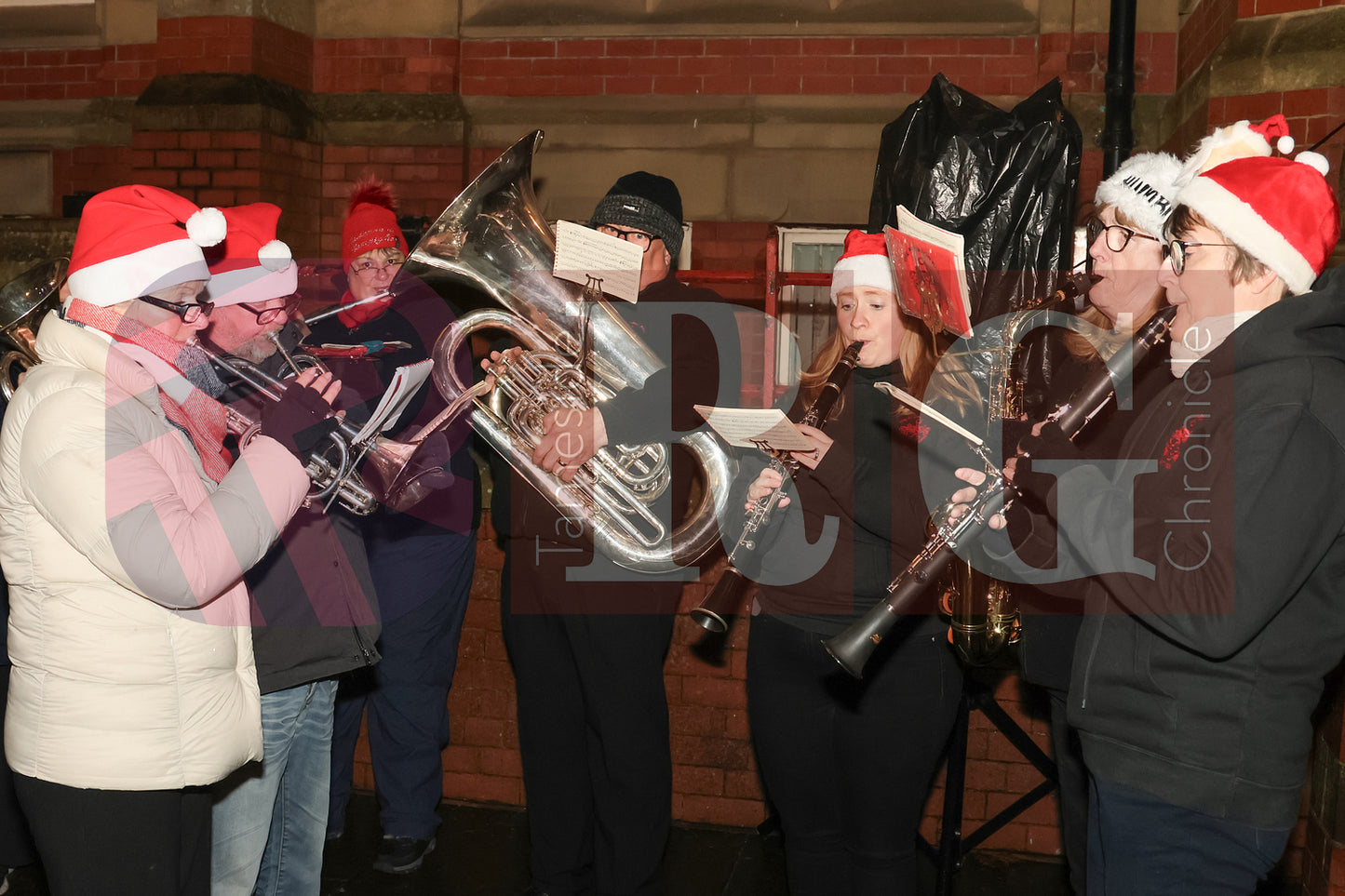 DUKINFIELD LIGHTS SWITCH ON (5).JPG