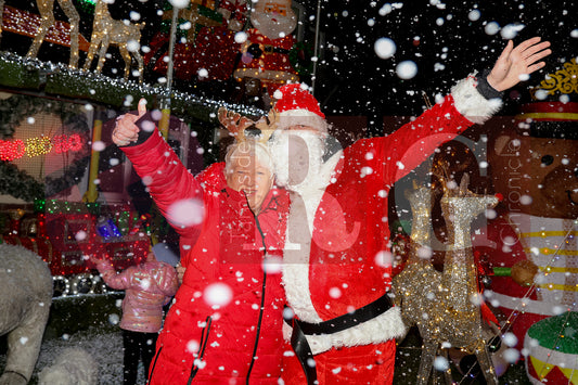 DEWSNAP LANE DUKINFIELD LIGHTS 2025 (8).JPG