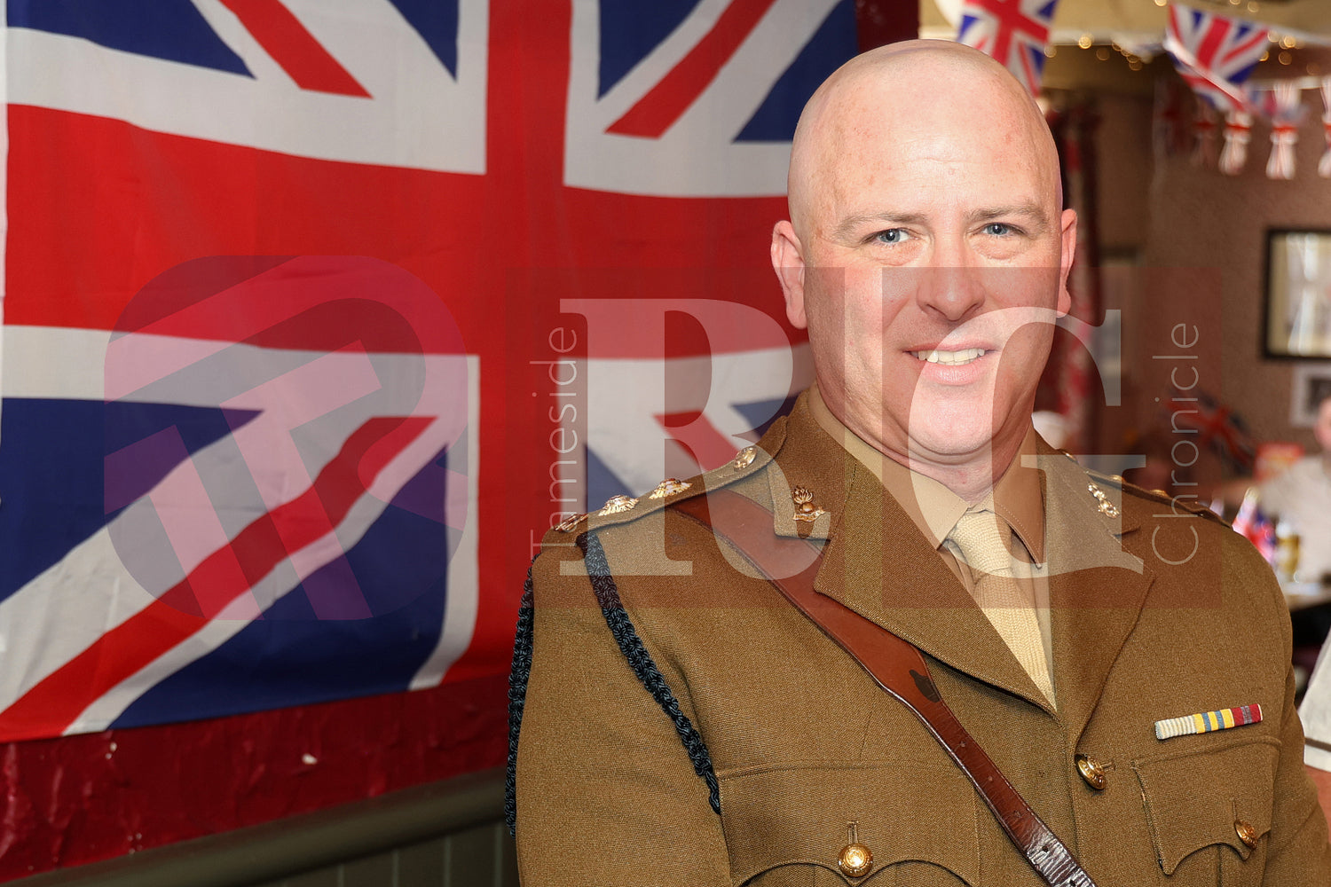 VE DAY OLD PEGS PUB DENTON (12).JPG