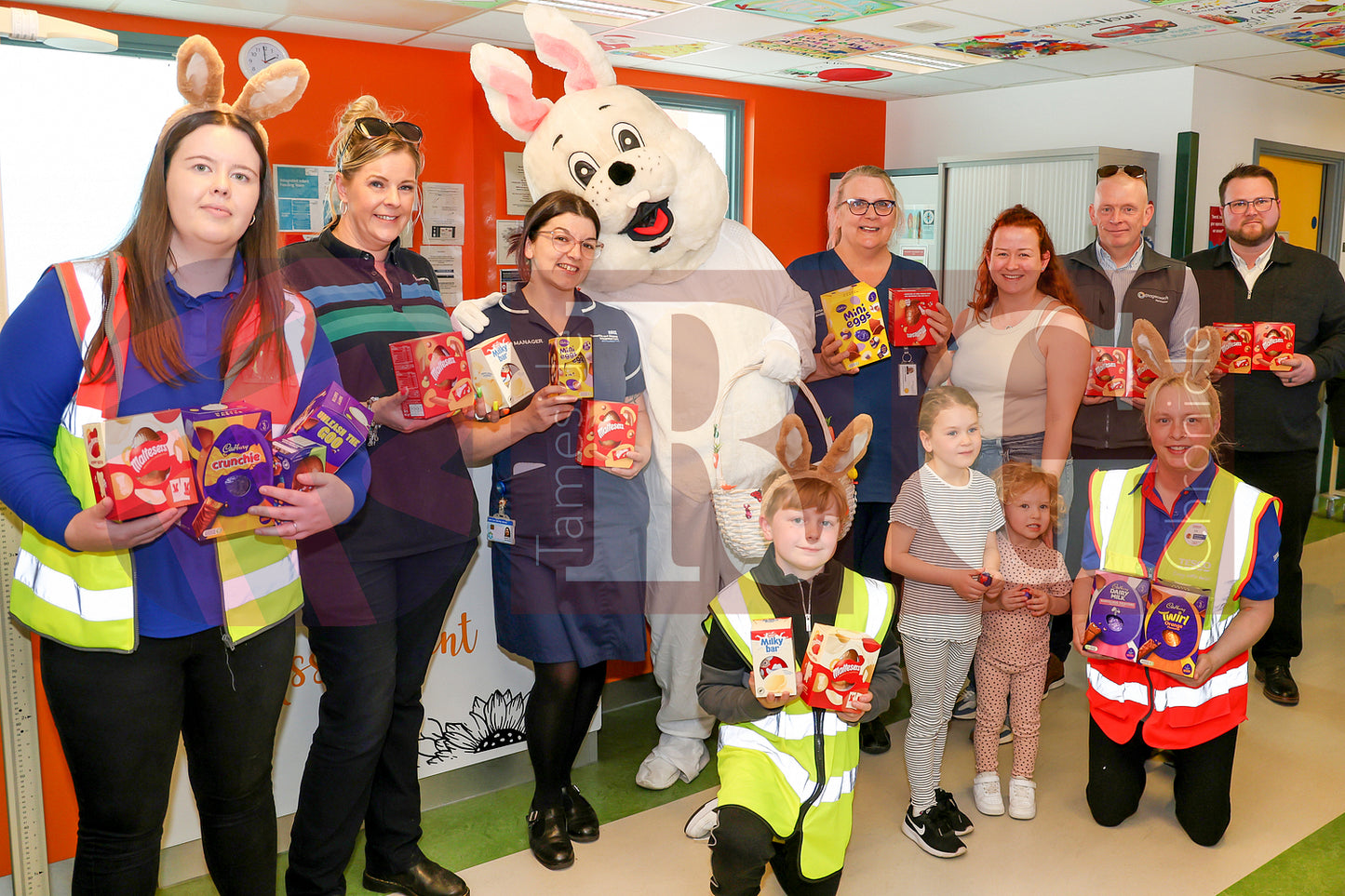 TAMESIDE HOSPITAL CHILDRENS WARD EASTER 2025  (22).JPG