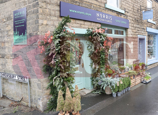 GLOSSOP CHRISTMAS SHOPS 2025 (71).JPG