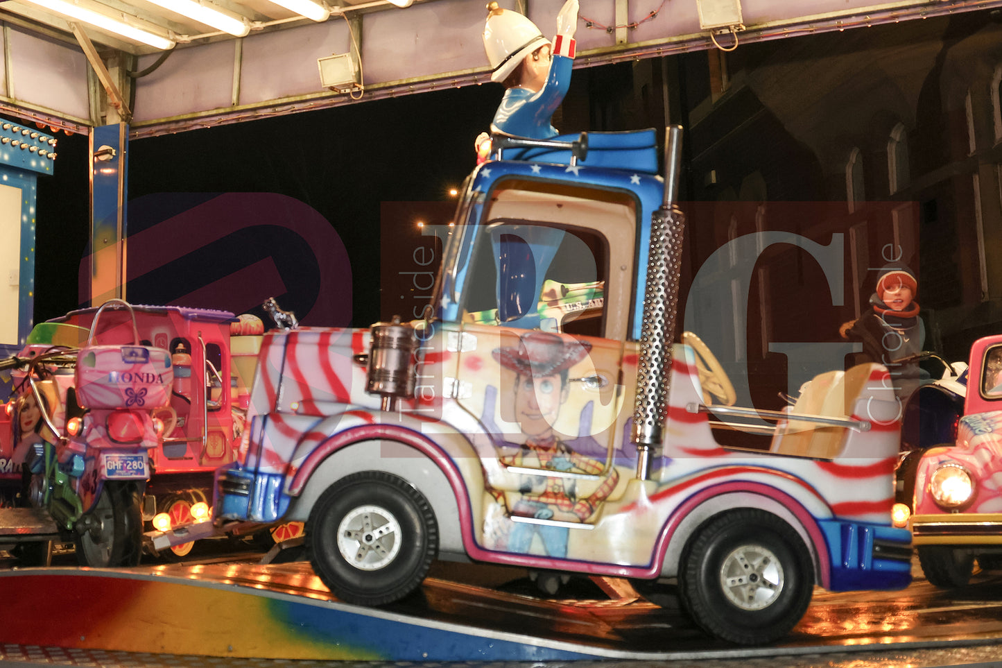 DUKINFIELD LIGHTS SWITCH ON (100).JPG