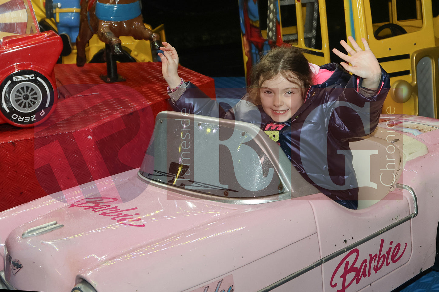 GLOSSOP LIGHTS SWITCH ON 2024 (16).JPG