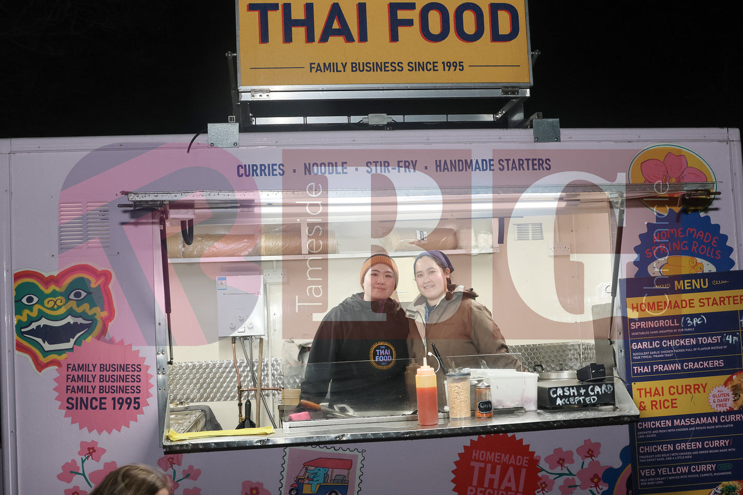 GLOSSOP LIGHTS SWITCH ON 2024 (27).JPG