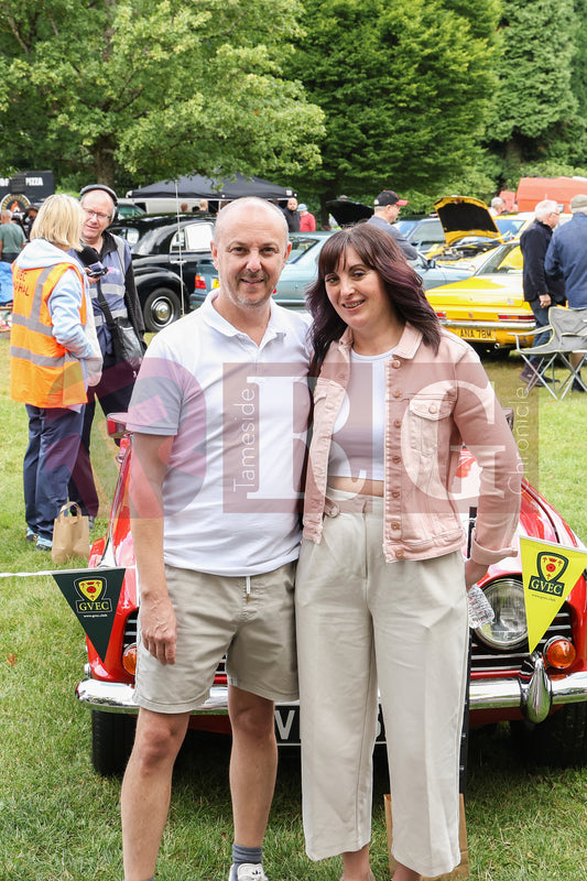GLOSSOP CAR SHOW (75).JPG