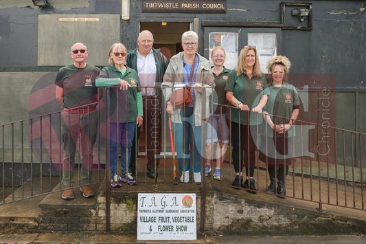 TINTWISTLE GARDENERS SHOW (10).JPG