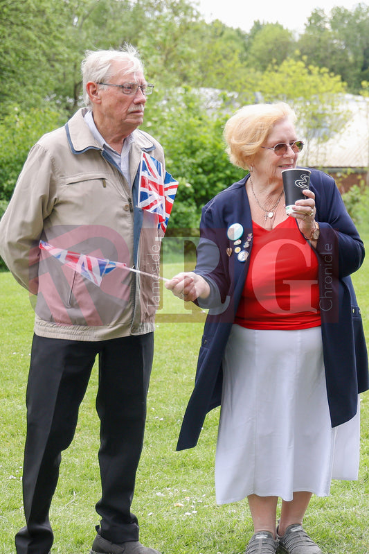 VE DAY THE COMMUNITY GARDEN DUKINFIELD (77).JPG