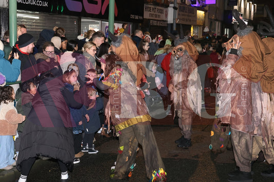 HYDE LANTERN PARAD 2024 (94).JPG