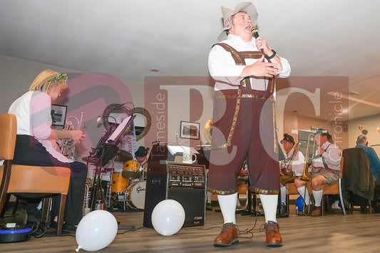 OKTOBERFEST STALYBRIDGE CELTIC 2024 (90).JPG