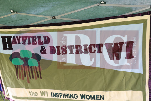 APPLE DAY VILLAGE PRIMARY GLOSSOP (45).JPG