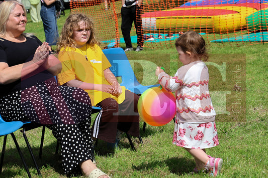 BIG FAIR CYSTIC FIBROSIS GLOSSOP (16).JPG