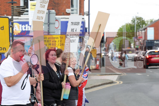 CALLING FOR MP TO GO DENTON 2025 (58).JPG