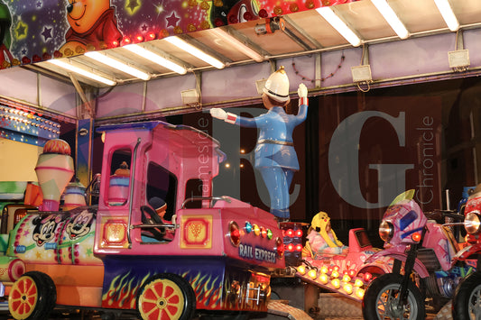 DUKINFIELD LIGHTS SWITCH ON (99).JPG