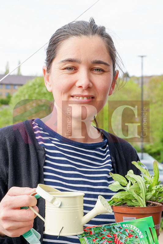 PLANT & SWAP EVENT TESCO STALYBRIDGE 2025 (11).JPG