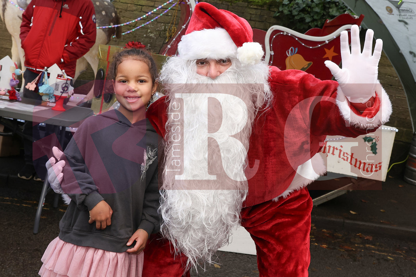 GLOSSOP CHRISTMAS MARKET 2024 (5).JPG