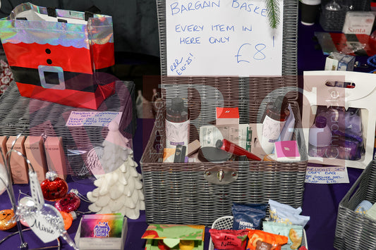 GLOSSOP LIGHT SWITCH ON 2025 (71).JPG