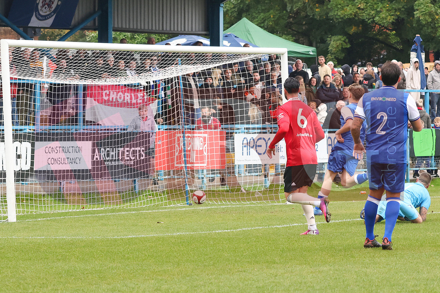 STALYBRIDGE CELTIC LEGENDS V MAN UTD LEGENDS (128).JPG