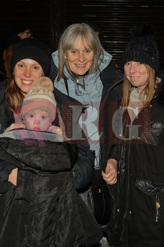 LANTERN PARADE STALYBRIDGE (53).JPG