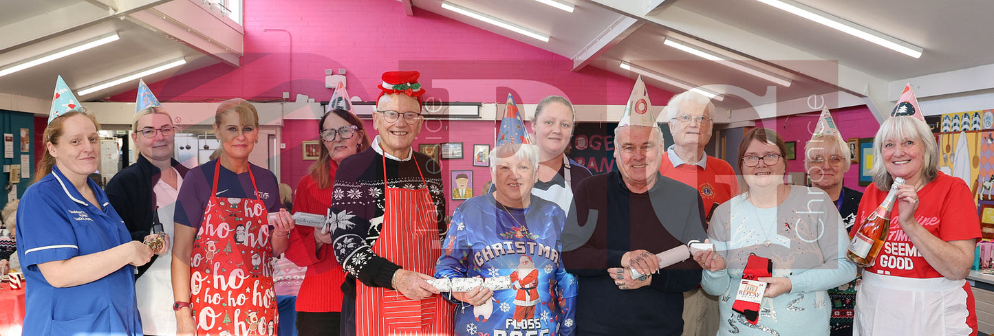 TOGETHER CENTRE DUKINFIELD XMAS DINNER 2025 (16).JPG