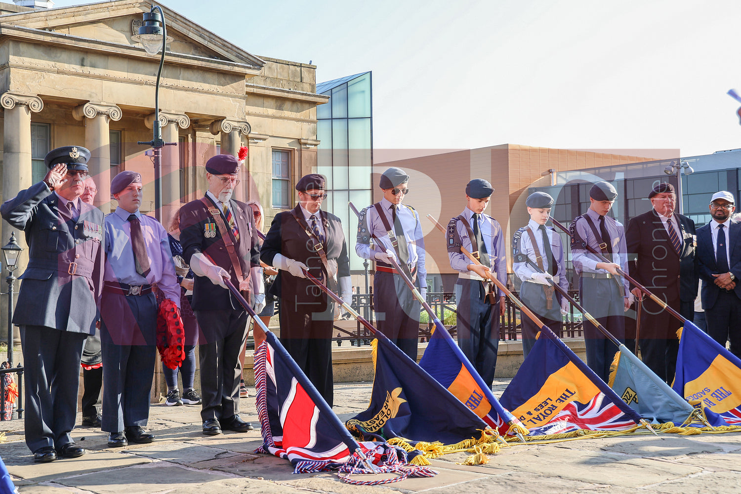 VJ DAY 80 OLDHAM EVENING  (33).JPG