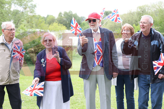 VE DAY THE COMMUNITY GARDEN DUKINFIELD (84).JPG