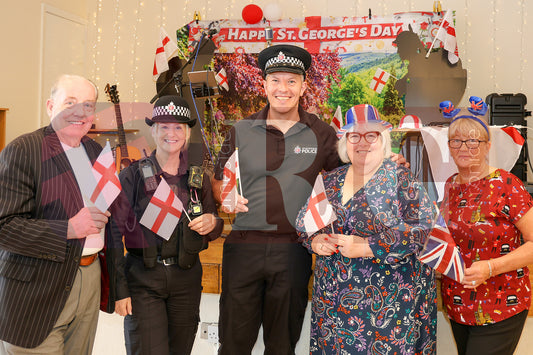 ST. GEORGES DAY GRAFTON CENTRE HYDE (17).JPG