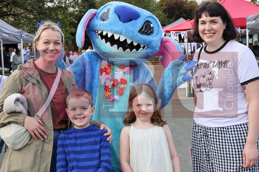 MOSSLEY FARMERS MARKET (94).JPG