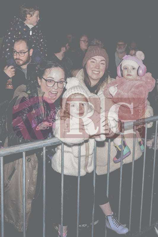 GLOSSOP FIREWORKS 2025 (70).JPG