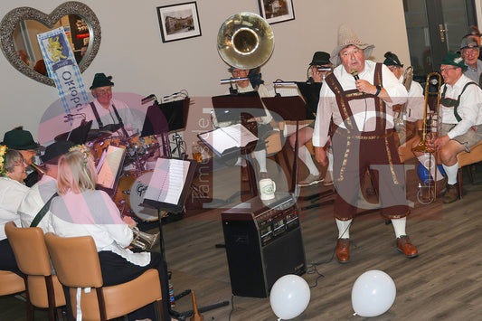 OKTOBERFEST STALYBRIDGE CELTIC 2024 (79).JPG