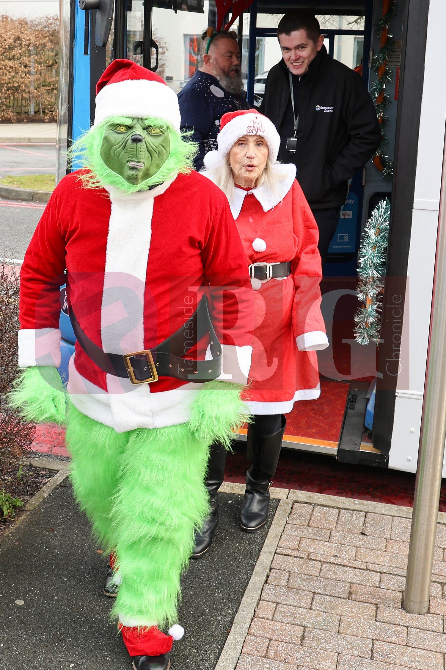 TAMESIDE HOSPITAL CHILDRENS WARD WITH SANTA 2025 (10).JPG