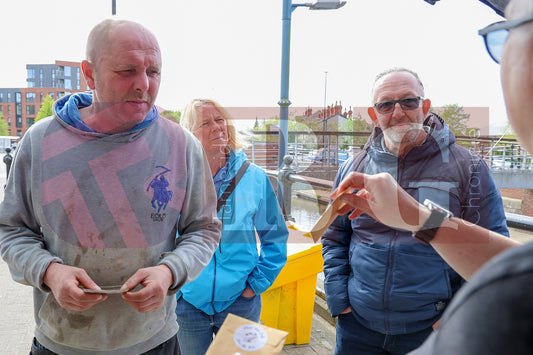 PLANT & SWAP EVENT TESCO STALYBRIDGE 2025 (26).JPG