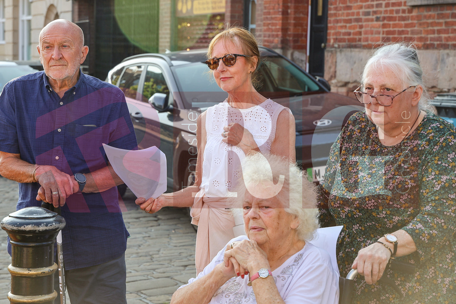 VJ DAY 80 OLDHAM EVENING  (29).JPG