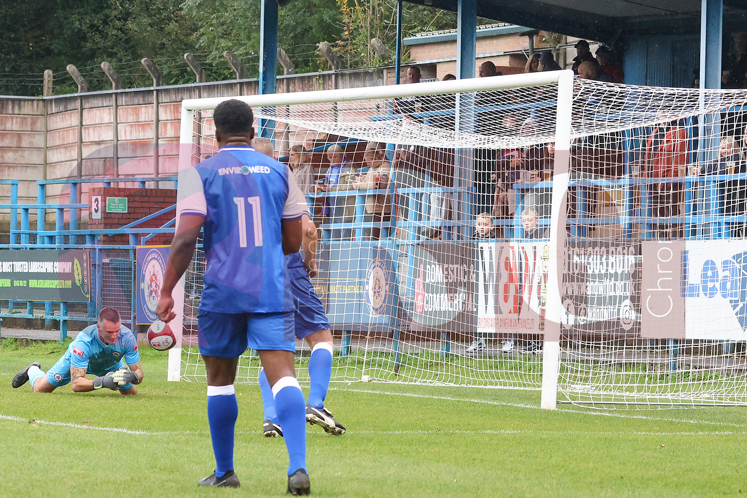 STALYBRIDGE CELTIC LEGENDS V MAN UTD LEGENDS (116).JPG