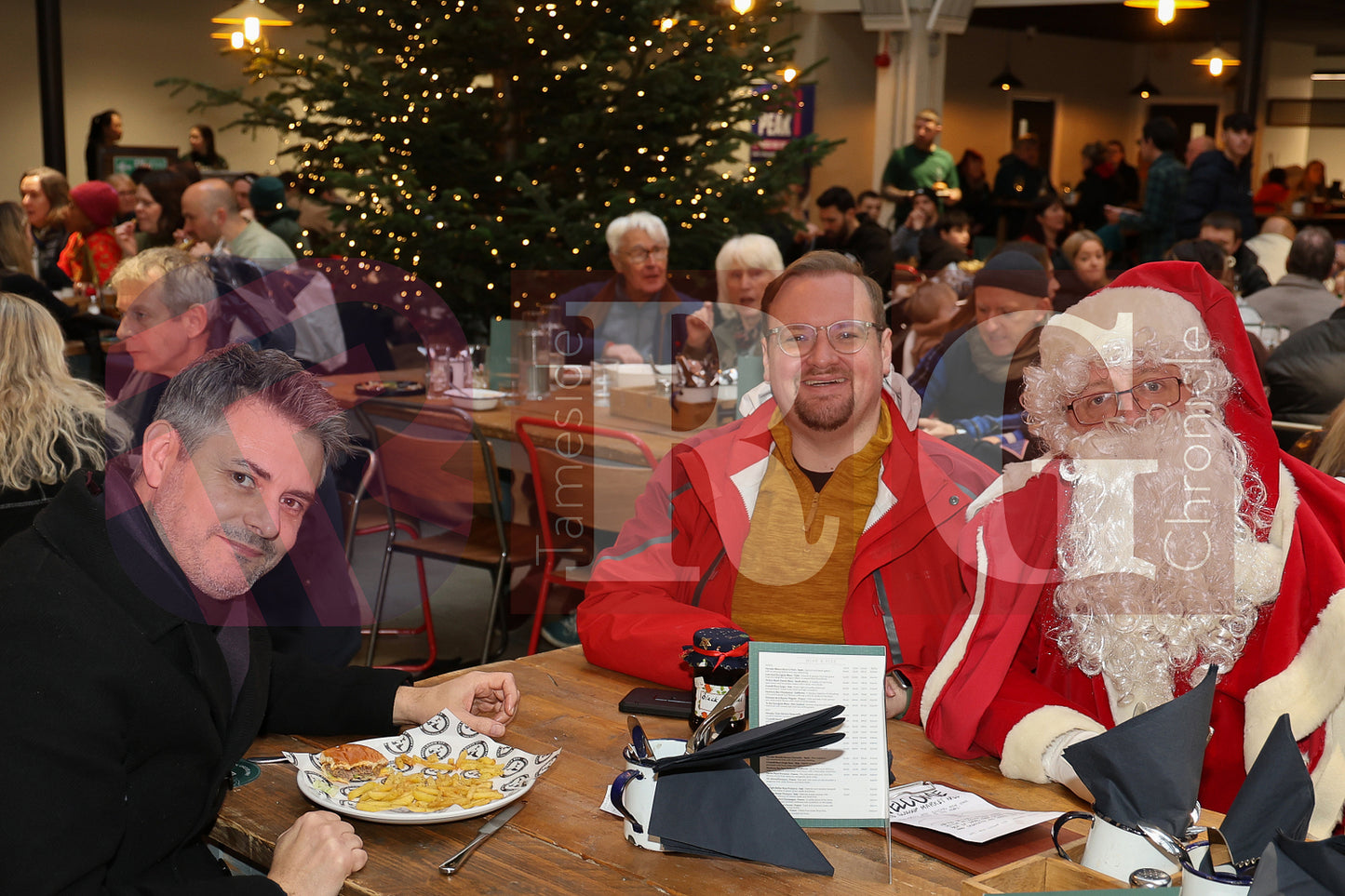 GLOSSOP LIGHT SWITCH ON 2025 (14).JPG