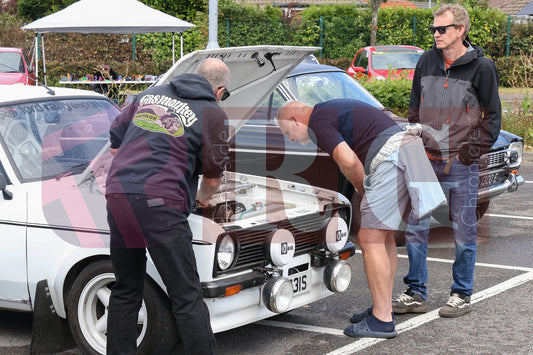 THE PETER 'RUSTY' KENNEDY MEMORIAL CAR SHOW (4).JPG