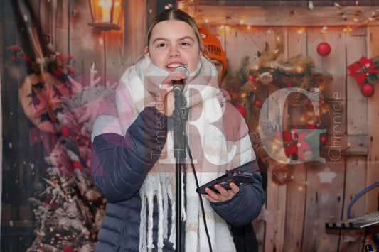 DENTON LIGHT SWITCH ON (38).JPG