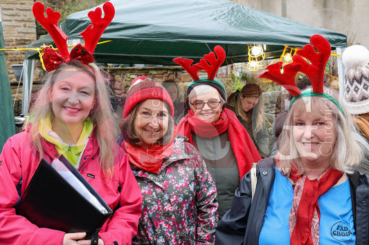 OLD GLOSSOP XMAS  MARKET 2025 (15).JPG