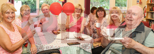 BREAST CANCER  FUNDRAISING GRAFTON CENTRE HYDE (80).JPG