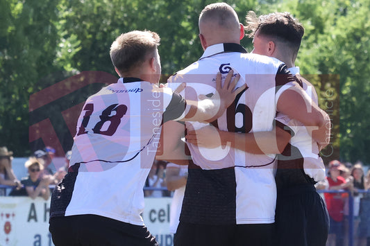 GLOSSOP NORTH EBD V UNITED LEGENDS  (146).JPG