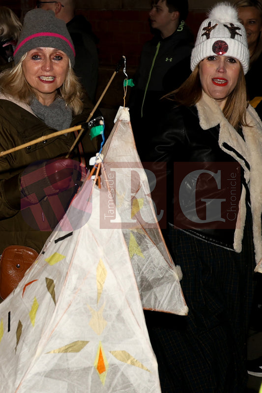 LANTERN PARADE STALYBRIDGE (70).JPG