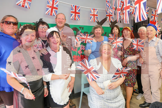 80th VE DAY GAMESLEY  (38).JPG