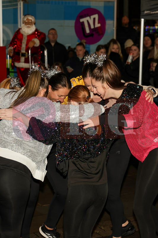 DENTON LIGHT SWITCH ON (62).JPG