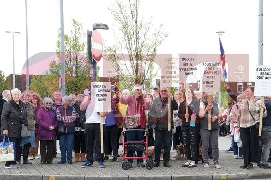 CALLING FOR MP TO GO DENTON 2025 (47).JPG